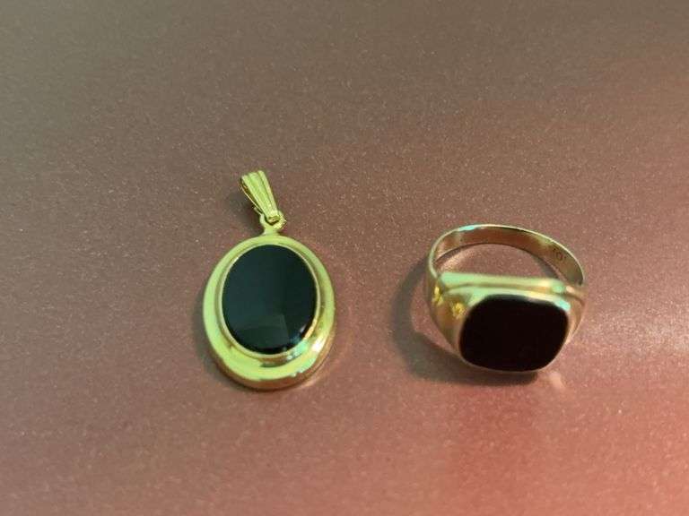 10K ring, pendant unmarked image