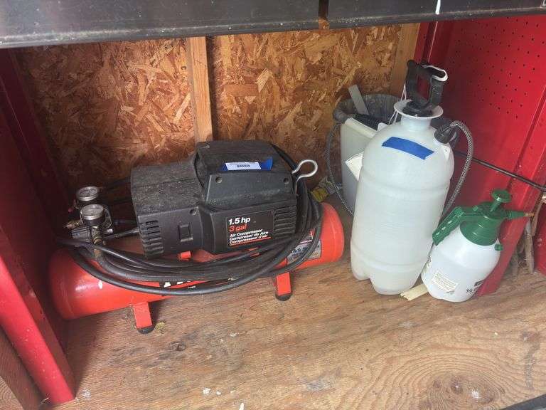 1.5 hp 3 gallon pro aire air compressor and two sprayers image