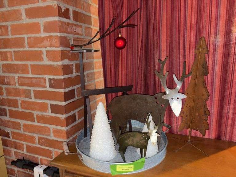 Galvanized tray with holiday decor image
