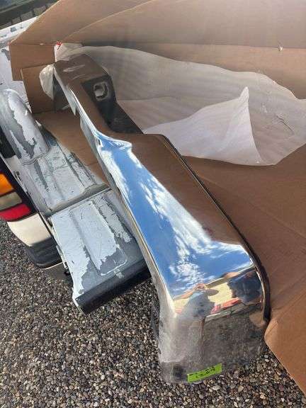Dodge Ram bumper -  fits 2013 through 18 Dodge pick up 2500 or 3500 - has one dent image
