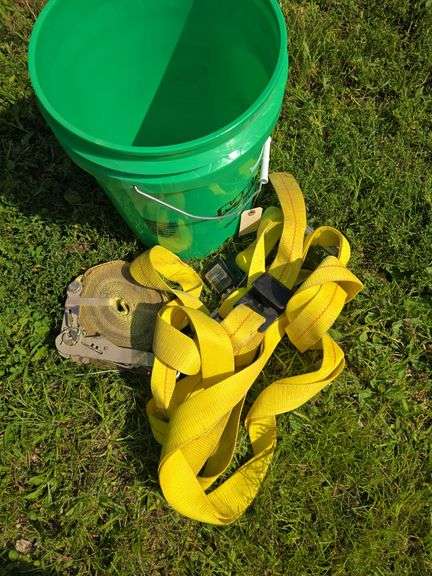 (2) ratchet straps image