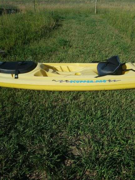 Kayak Scupper pro 14ft image