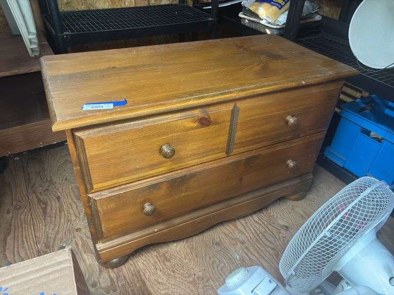 Storage chest image