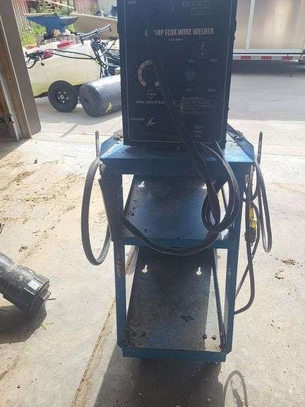 Welder on stand image