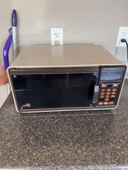 Little Litton microwave it works image