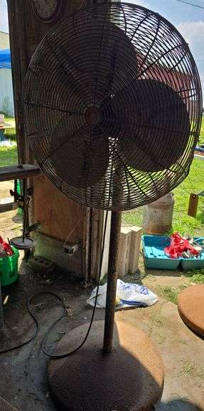 Large shop fan image