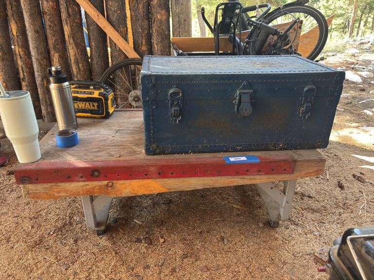 Super heavy duty rolling cart and metal trunk image