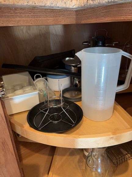 Plastic ware, egg poacher and more-bring box to pack image