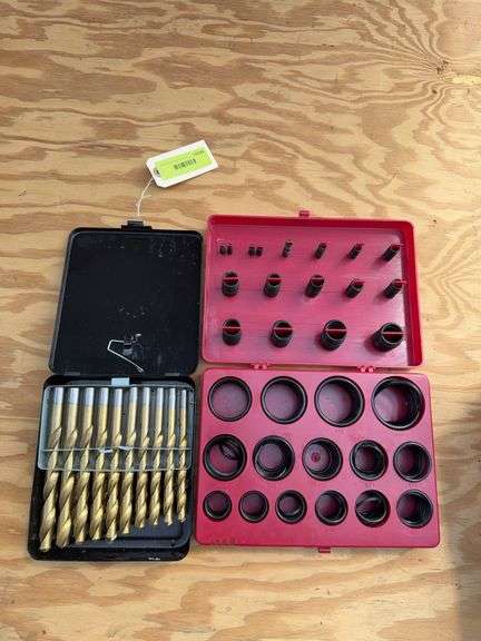 O rings and drill bits image