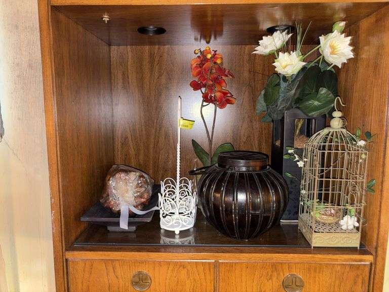 Flowery decor and tray with new bag of potpourri image