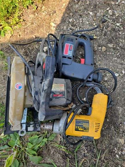 DeWalt 1/4” VSR drill, Skilsaw 7.5” circular saw, Skil jigsaw image