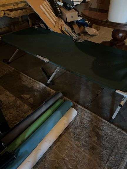 Folding cot image