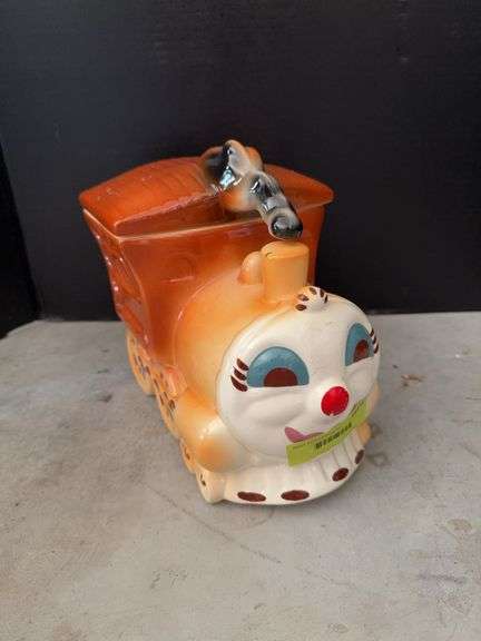 Sierra Vista steam engine cookie jar image