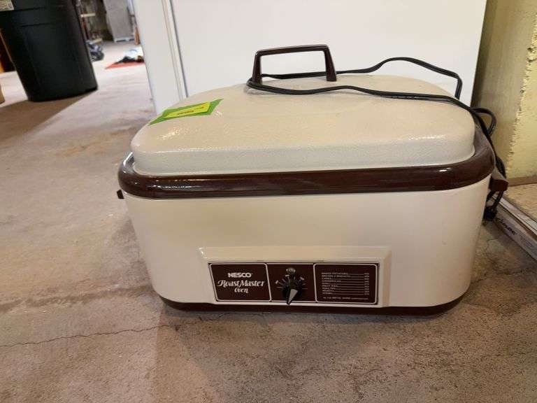 Nesco RoastMaster Oven image