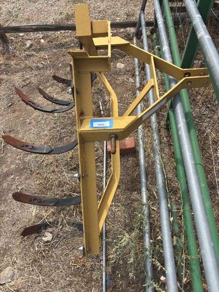 King kutter 3 point, one row C tine cultivator image