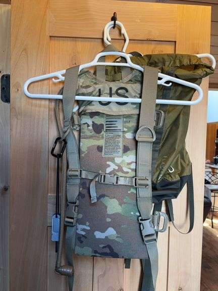 Hydration pack, small pack back bag image