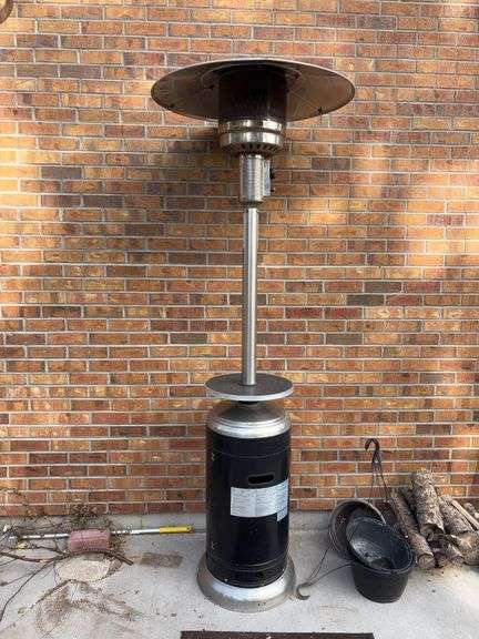 Patio heater-Black base-Claim #5038134013-1-3 "SALVAGE" image