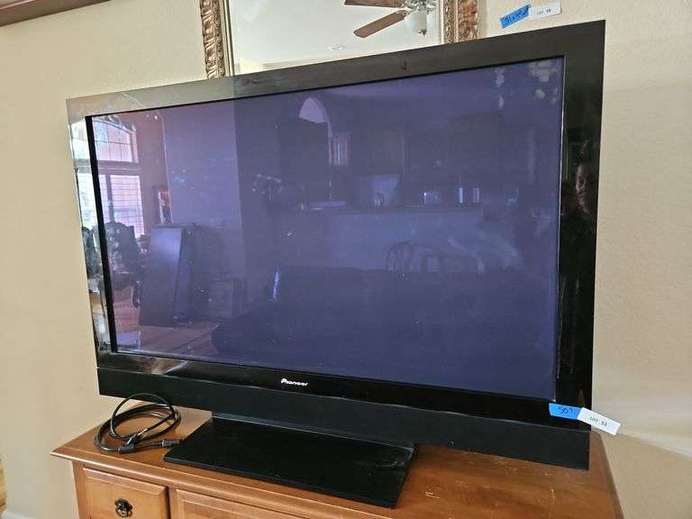 Pioneer TV, 50" image