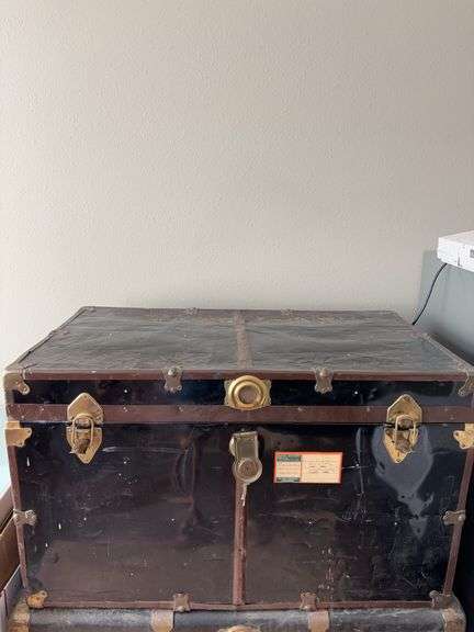Vintage Trunk image