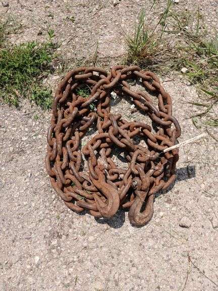 3/8 x 12’ log chain, double hook image