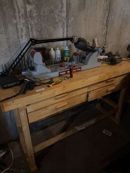 Tipton gun vise with work bench 62x20, everything on top and in drawers-bring box image