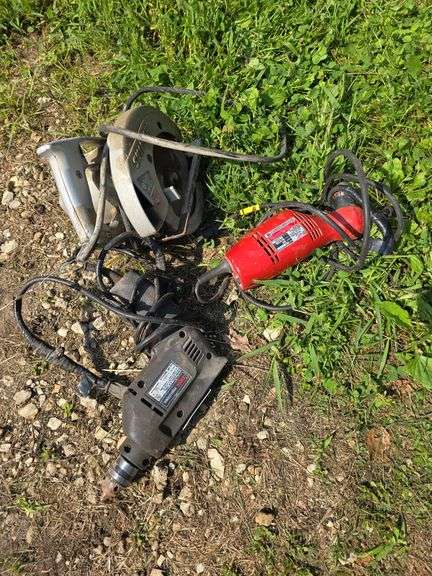 Skilsaw 6.5” circular saw, Skil 3/8" drill and Milwaukee 3/8” reversing drill image