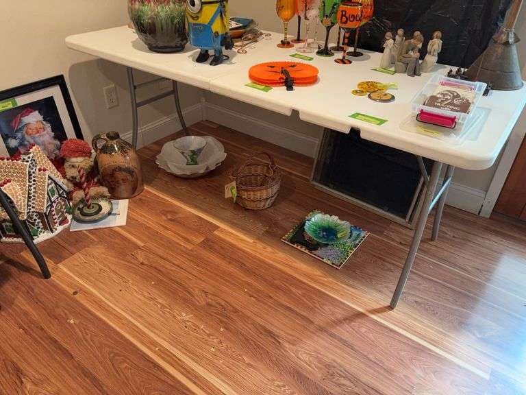 Cosco 6’ fold in half folding table NO CONTENTS image