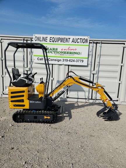Mini Excavator	CFG	2025	MX12RX	EPA	RATO ,13.5HP,8.6KW,with pilot system, Gasoline  Engine with EPA ,BKT, SN#J001110, SOLON image