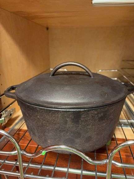 Lodge cast iron Dutch oven image