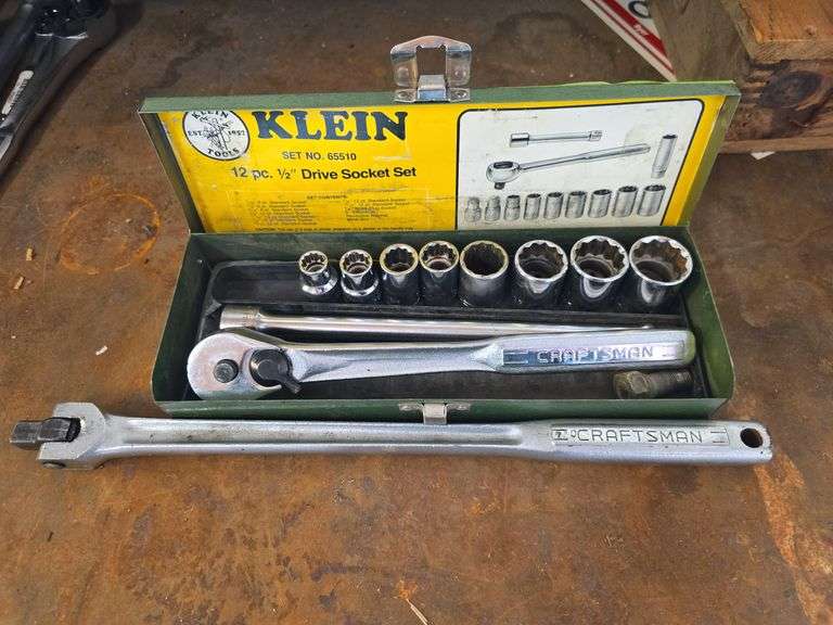 Klein 1/2 sockets, Craftsman 1/2 rachet & breaker bar image