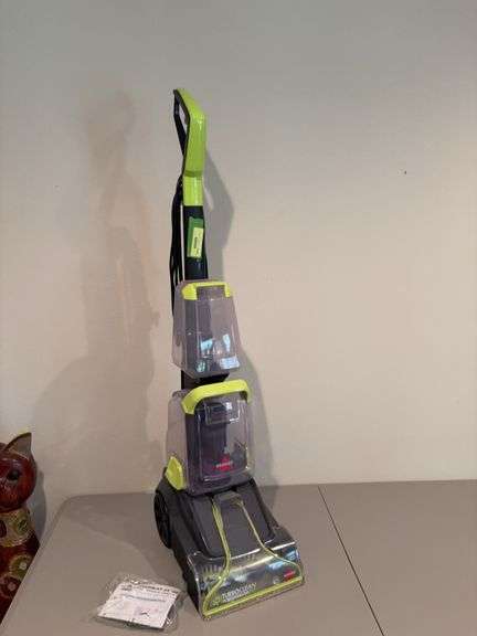 Bissell Turbo Clean carpet shampooer image