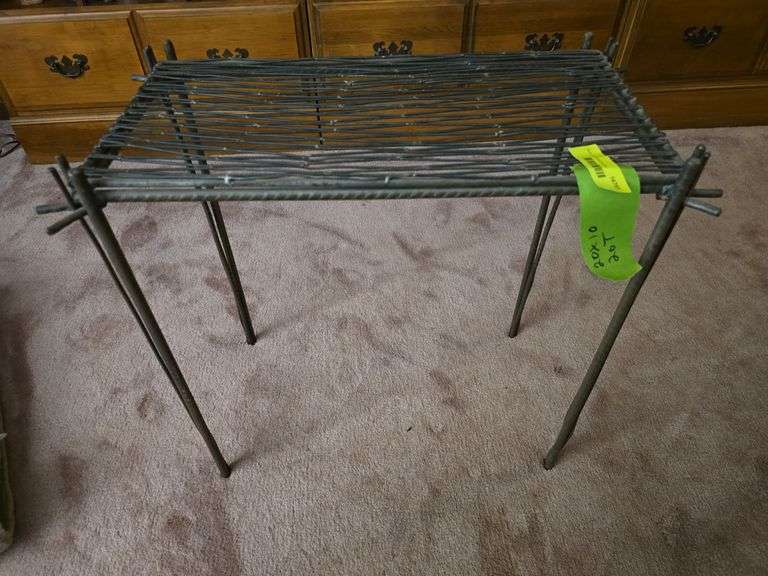 Artsy metal table 11 x 22 x 20H image