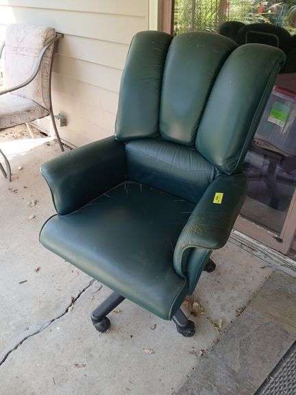 Rolling office/dining/living whatever room you want it to be chair Does have some cracking on arm image