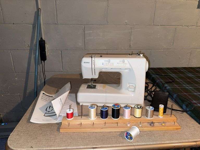 Kenmore sewing machine model 385.15516000