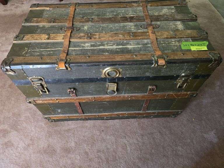 Steamer trunk 20 x 36 x 20H image