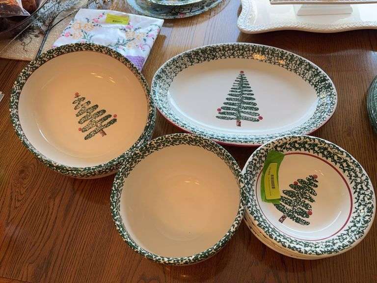 Furio holiday dishes image