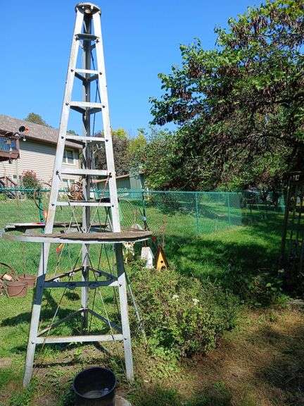 Windmill top section 9ft+ tall BRING HELP TO CARRY, YOU CANNOT DRIVE TO THIS image