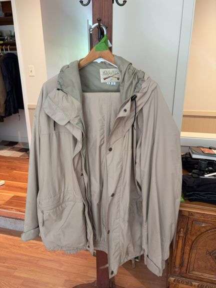 Cabelas rain suit Men’s size XL jacket and 2X pants image
