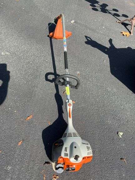 Stihl FS50 string trimmer image