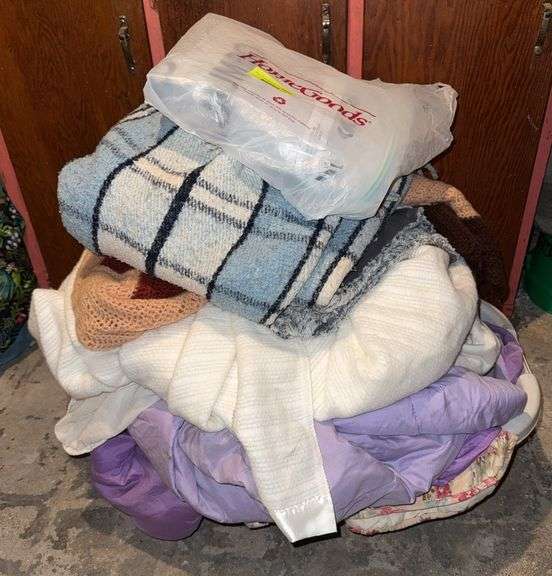 Twin size bedding, space saver bags LAUNDRY BASKET NOT INCLUDED!