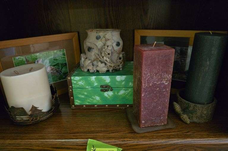 Oriental soap stone, deer photos, candles image