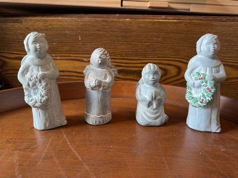 Four Isabel Bloom figurines