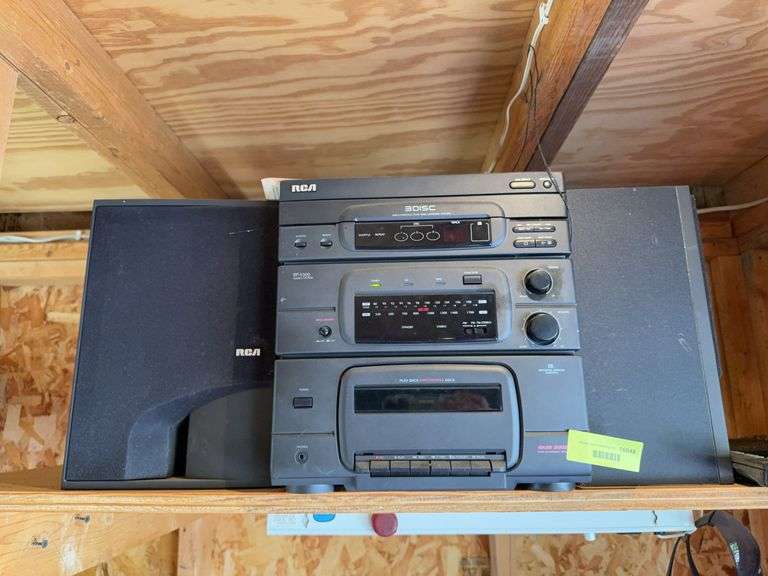 RCA shelf stereo system image