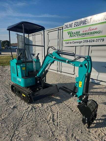 Mini Excavator	CFG	2025	H15R	EPA	420cc Gas Engine, 8.6KW, 15IN Bucket, 4FT Long Tracks, 6IN Wide Tracks, 38.5IN Wide Base, Hydraulic Boom & Bucket Controls ,with pilot system, SN #0619W0010, SOLON image