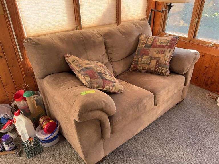 60” microsuede loveseat image