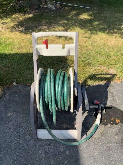 Hose reel and hose image