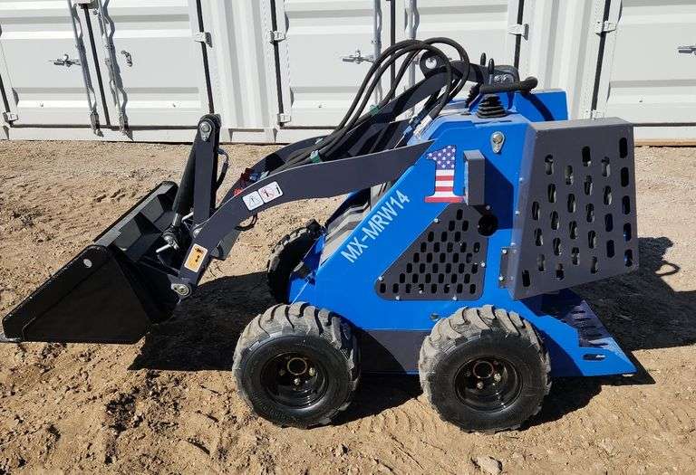 Compact Track Loader	AGT	MX-MRW14	RATO  15HP,8.6KW, Gasoline  Engine with EPA ,Bkt image