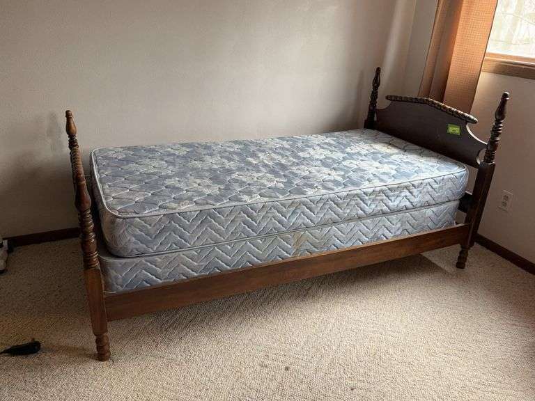Twin bed headboard and frame image