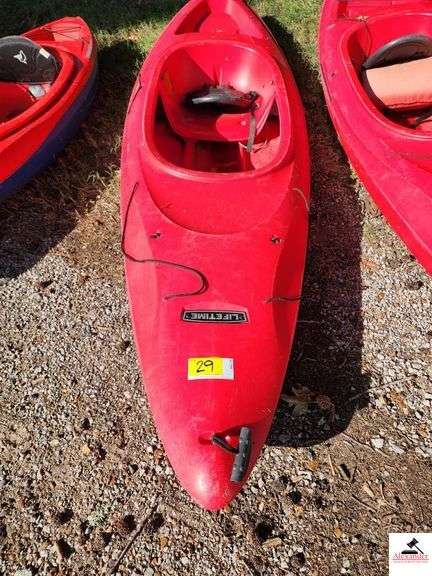 LIFETIME 10FT RED KAYAK