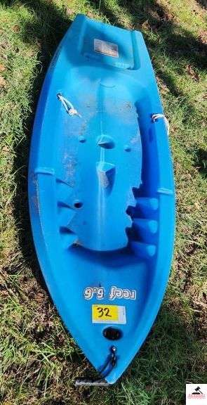 REEF 6.6 SUNDOLPHIN BLUE STAND UP PADDLE BOAT